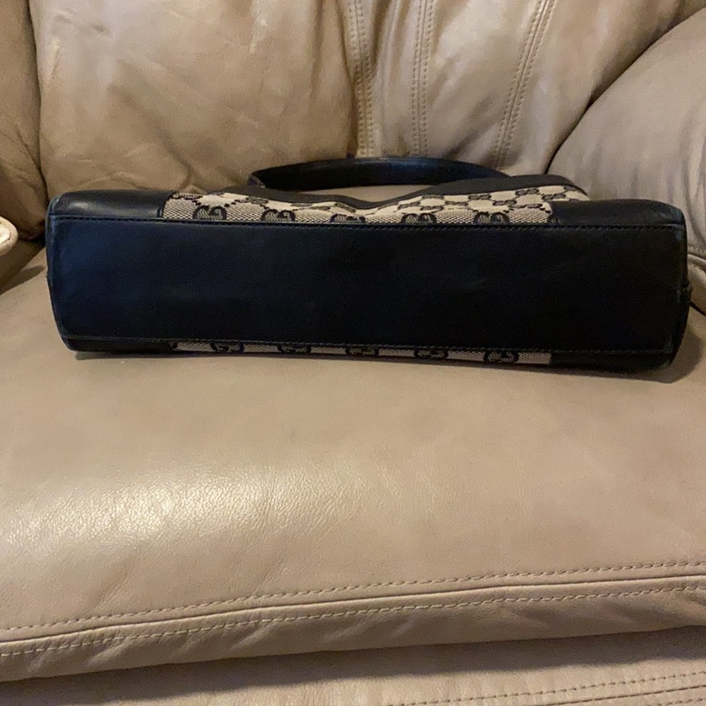 Gucci bag - Picture 5 of 9